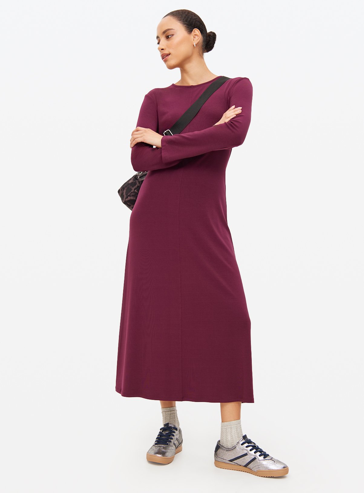 Dark Red Stitch Detail Long Sleeve Midaxi Dress 12 - Image 1 thumbnail